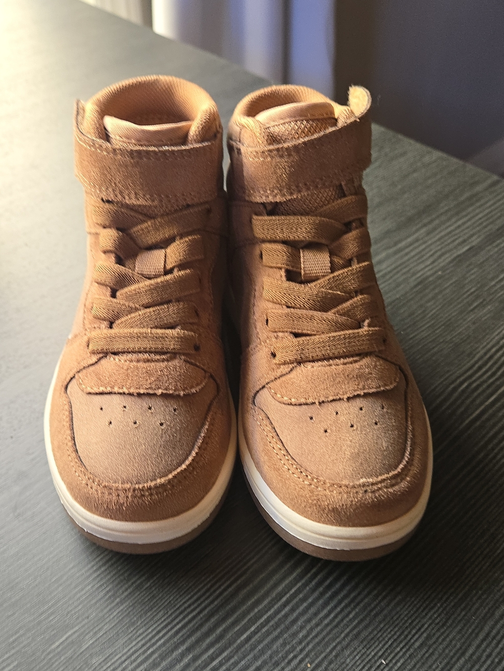 H&M Hightop Sneakers